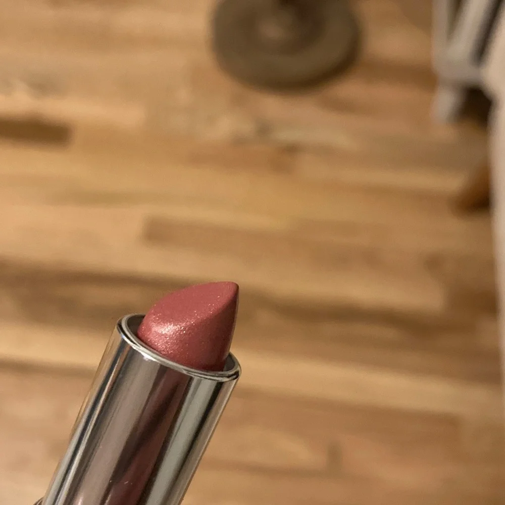 Clinique x Kate Spade Pink Polka Dot makeup bag with Clinique blush and lipstick - Picture 6 of 6